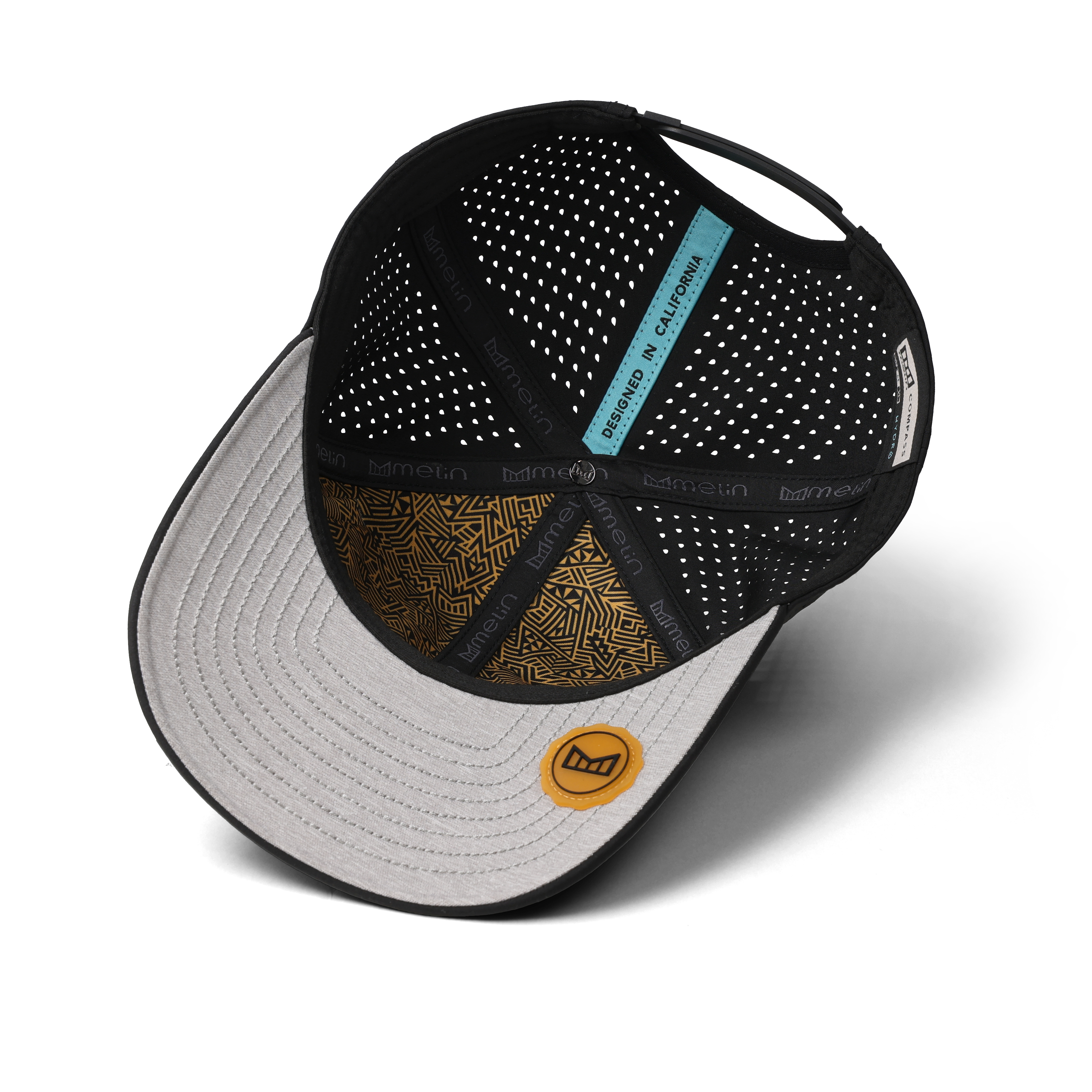 Compass Hydro - Black / Gum